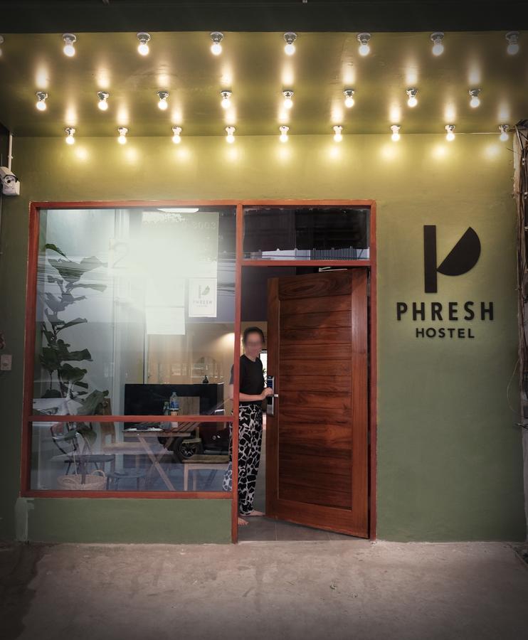 Phresh Hostel Bangkok Exterior foto